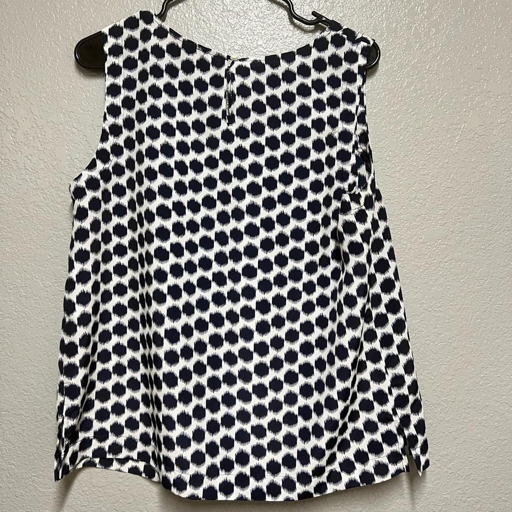 9 & Co. sleeveless blouse - Picture 2 of 2